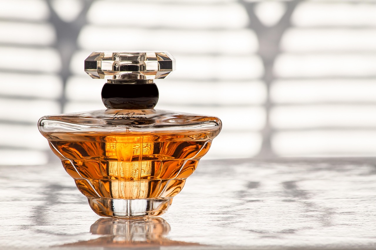 Qual perfume feminino da Boticário fixa mais? 5 opções irresistíveis