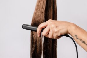 Leia mais sobre o artigo Qual a melhor chapinha de cabelo: guia completo para escolher a ideal